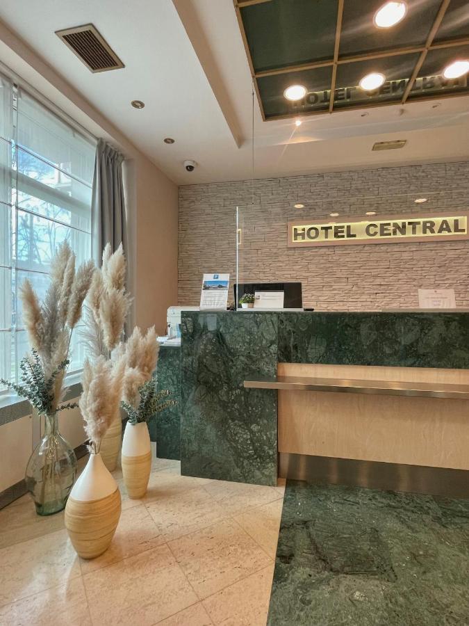 Hotel Central Zagreb Buitenkant foto