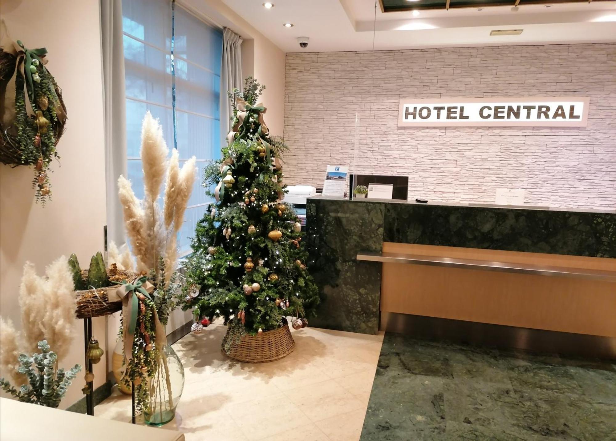 Hotel Central Zagreb Buitenkant foto
