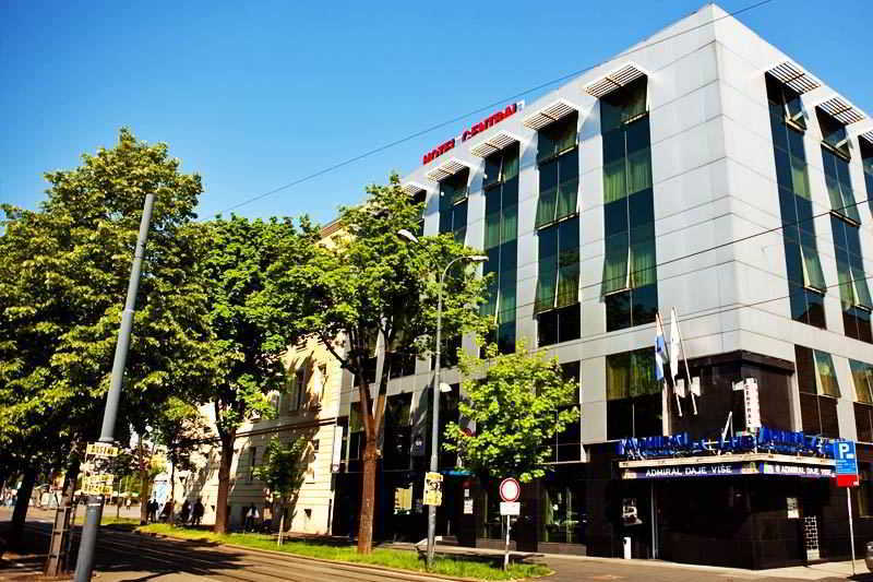 Hotel Central Zagreb Buitenkant foto